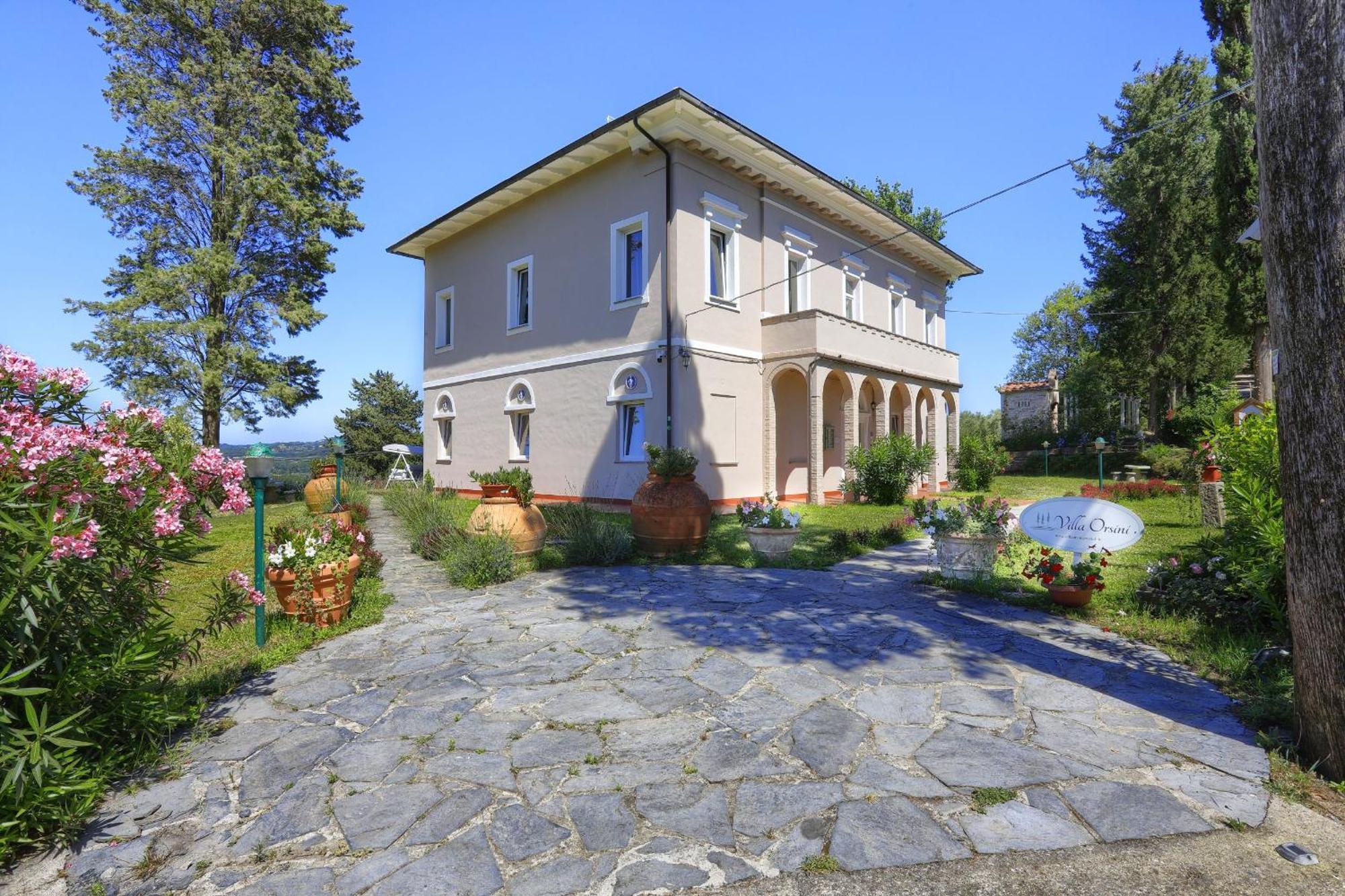 Villa Orsini - Storica Ad Uso Esclusivo Con Piscina